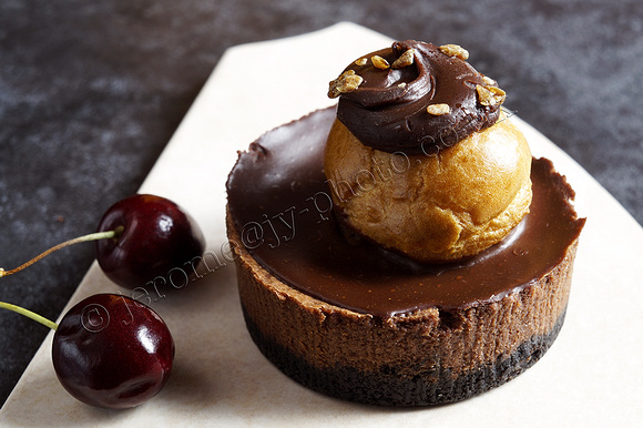Belgian chocolate cheesecake